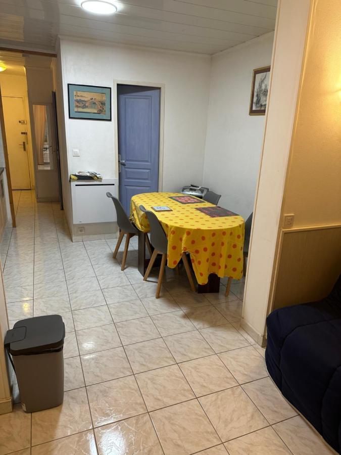 A La Semaine Ou Au Jour / Location Studio Meuble 30M² La Ciotat Exteriör bild